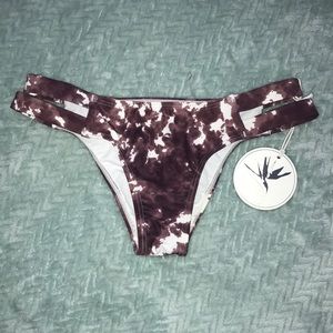 Byrds Of Paradise Cutout Bikini Bottom